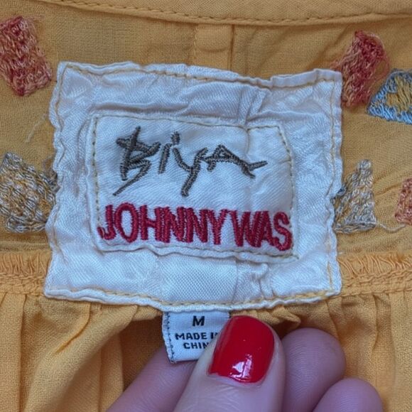 Johnny Was Biya Sleeveless Embroidered Tunic M Yellow Boho - Picture 10 of 12